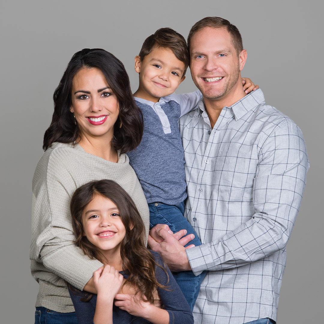 Family Photo Gallery - JCPenney Portraits  Adult family photography,  Family portrait outfits, Family photoshoot
